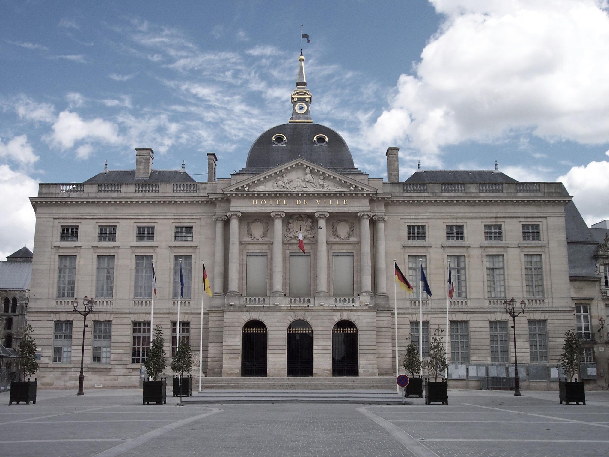 Guide complet : Tout ce que vous devez savoir sur la Mairie de Chalons en Champagne